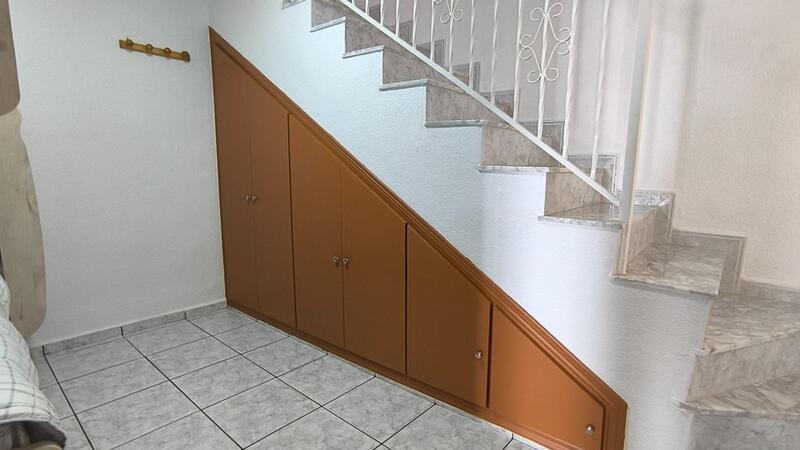 3 slaapkamer Gezinswoning Te koop