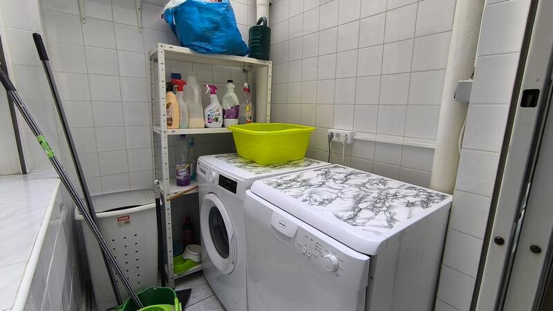 3 slaapkamer Gezinswoning Te koop