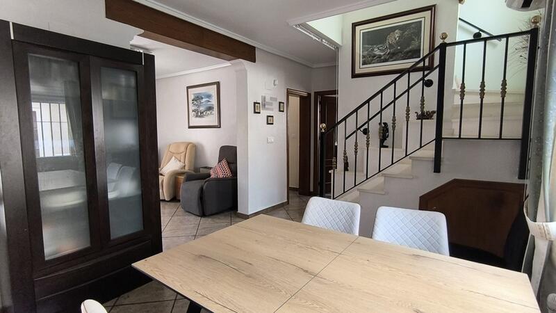 Villa for sale in Algorfa, Alicante
