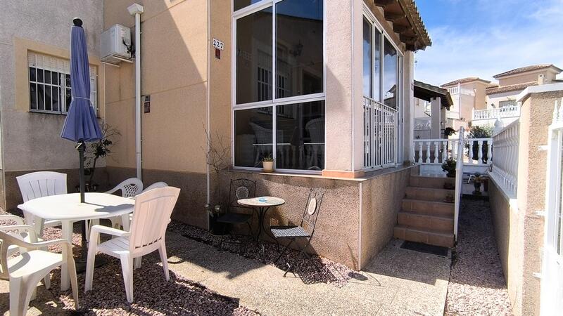 3 Cuarto Villa en venta
