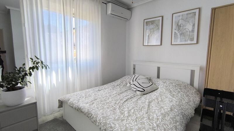 2 soverom Grottehuset til salgs