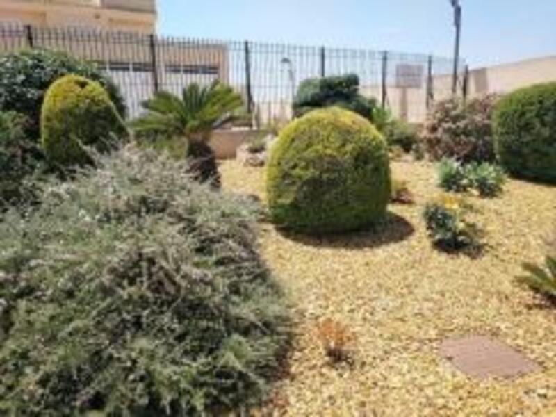 2 bedroom Townhouse for sale