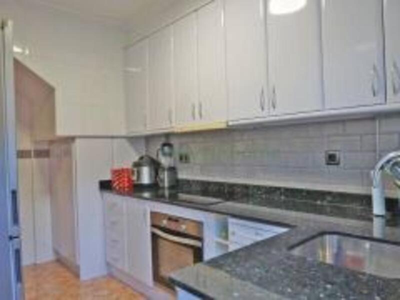 2 bedroom Townhouse for sale