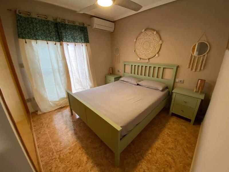 2 bedroom Townhouse for sale