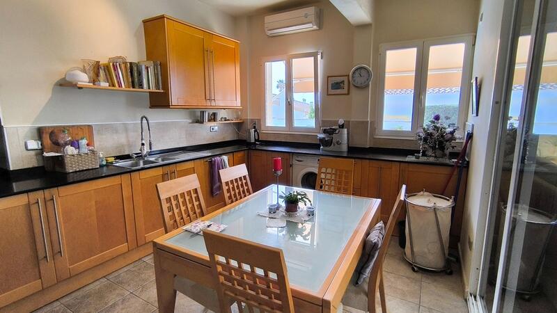 3 Cuarto Villa en venta