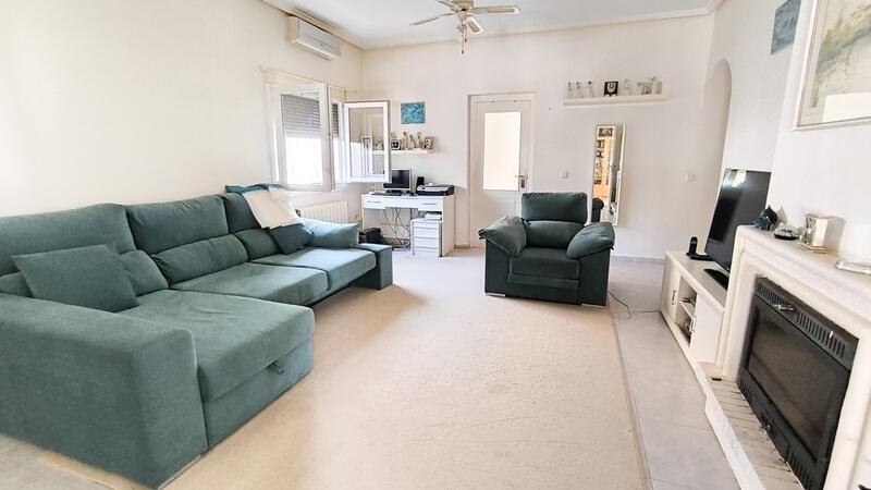 3 Cuarto Villa en venta