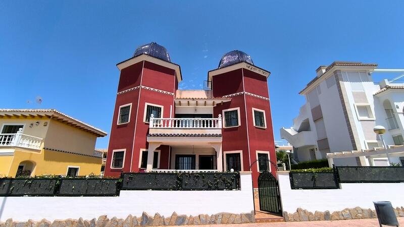 3 Cuarto Adosado en venta