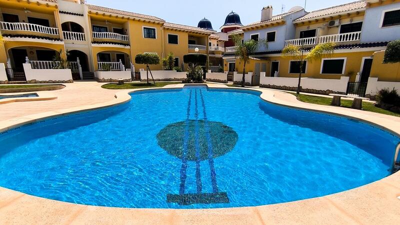 3 Cuarto Adosado en venta