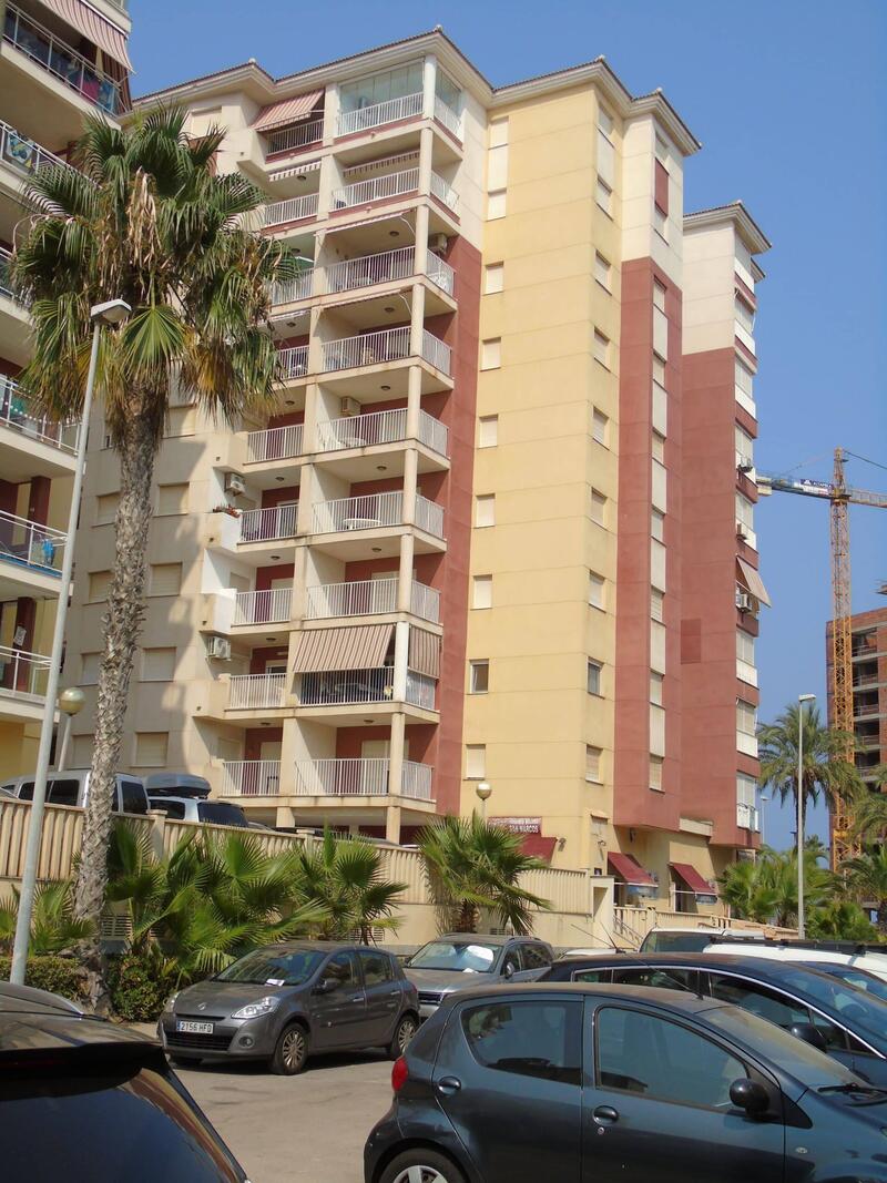 Apartment for sale in La Manga del Mar Menor, Murcia