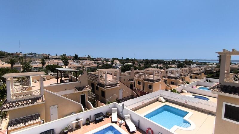 5 bedroom Villa for sale