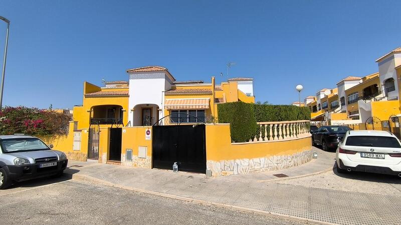 3 slaapkamer Villa Te koop