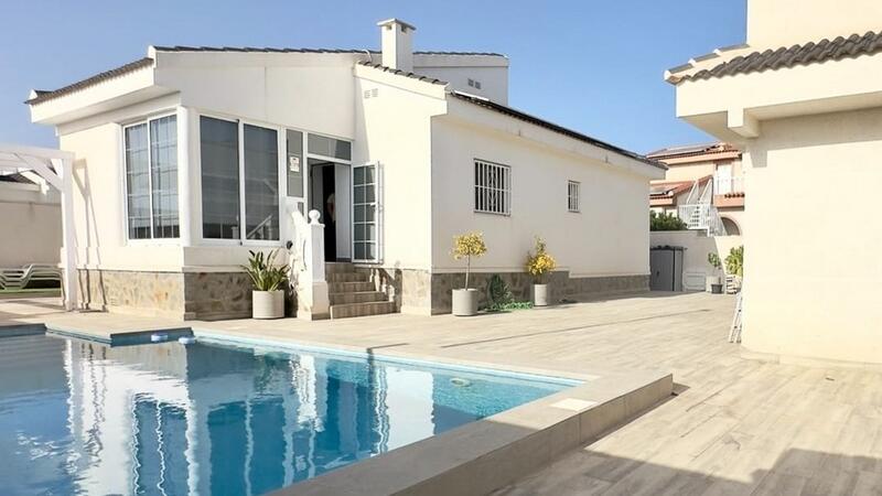 4 chambre Villa à vendre