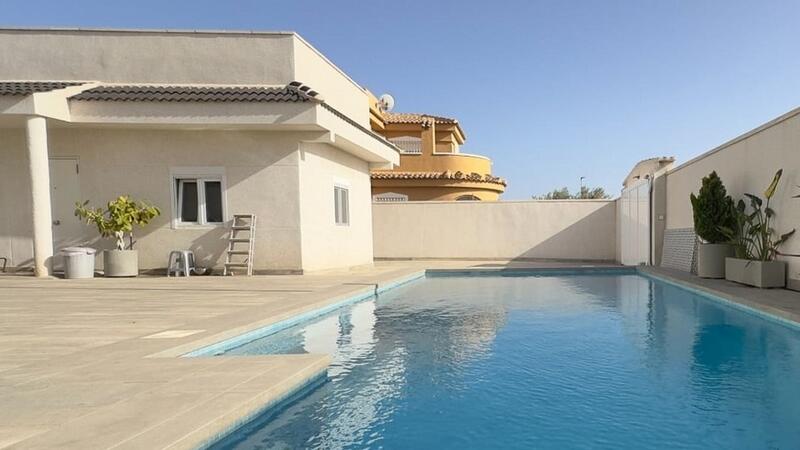 4 chambre Villa à vendre