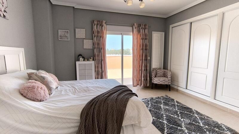 4 bedroom Villa for sale