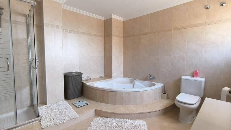 4 bedroom Villa for sale