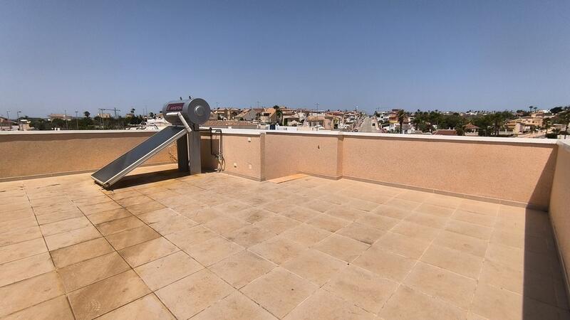 4 bedroom Villa for sale