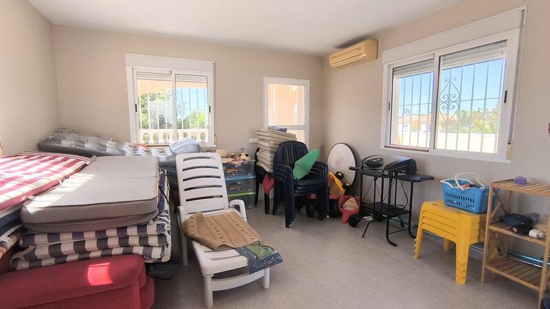 7 bedroom Villa for sale