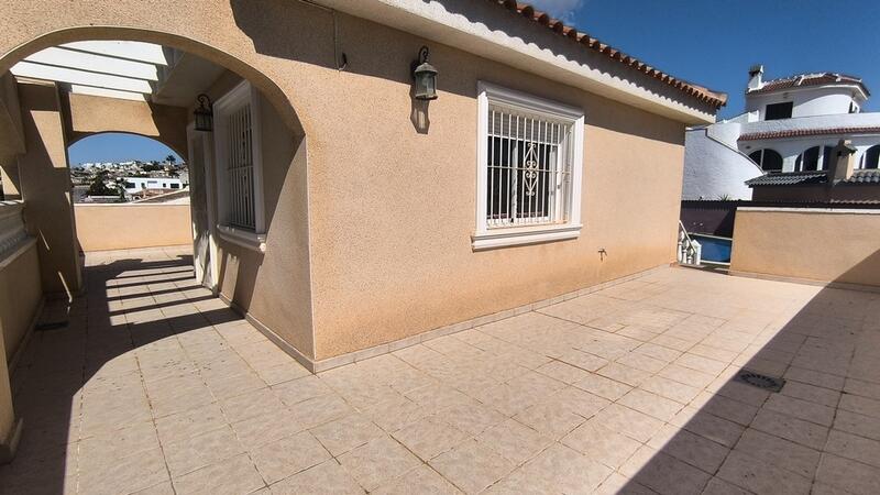 7 bedroom Villa for sale