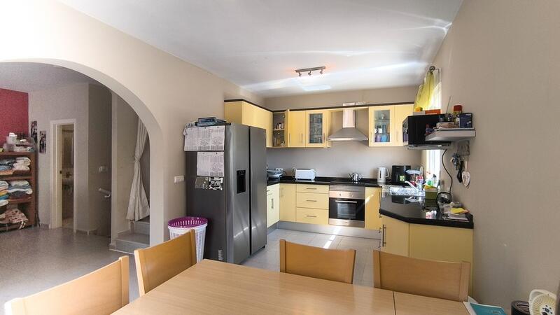 7 bedroom Villa for sale