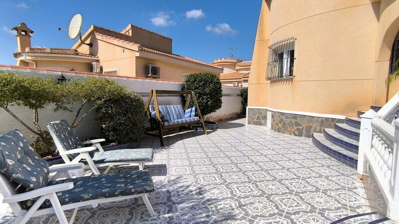 3 Cuarto Villa en venta