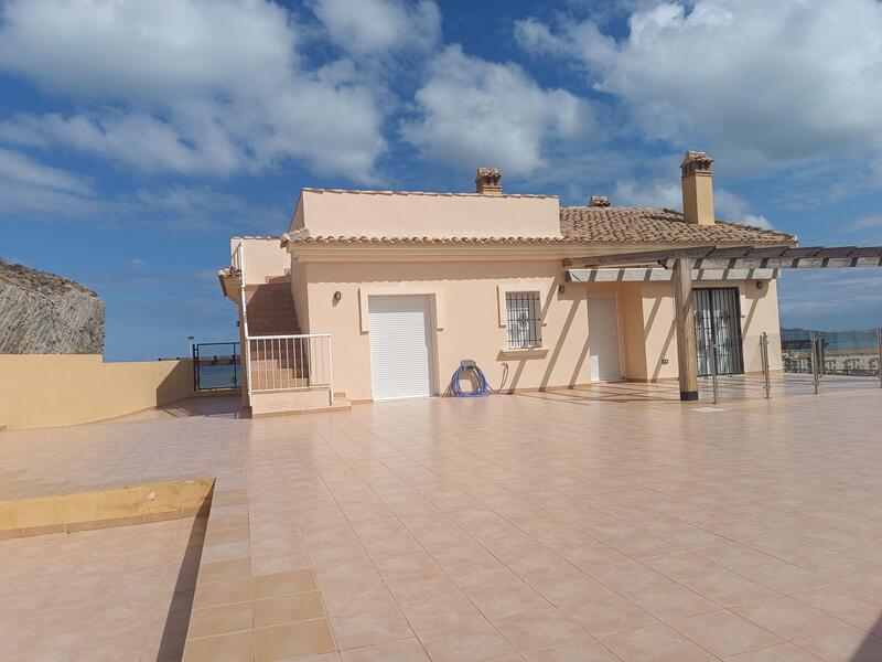 3 bedroom Villa for sale