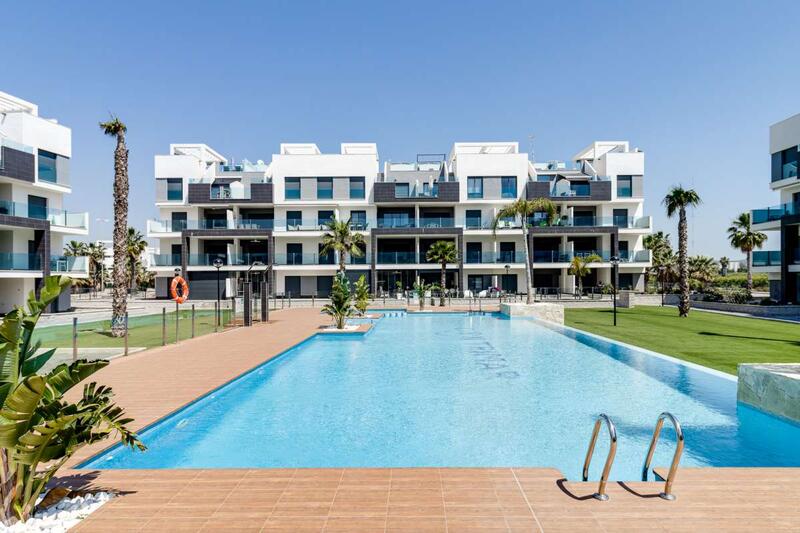 Apartment for sale in El Raso, Alicante