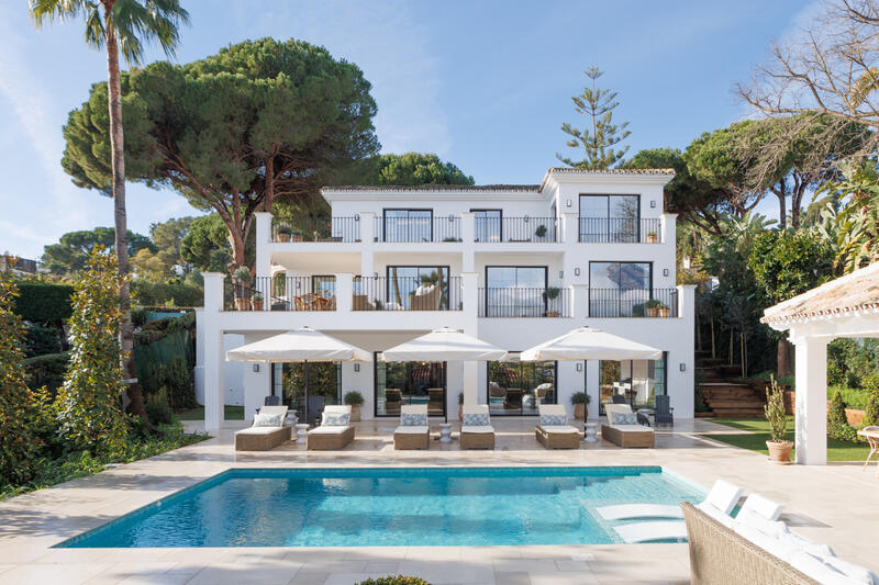 Villa till salu i Marbella, Málaga