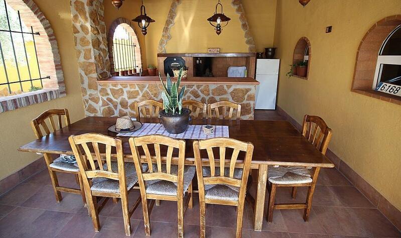 4 Schlafzimmer Villa zu verkaufen