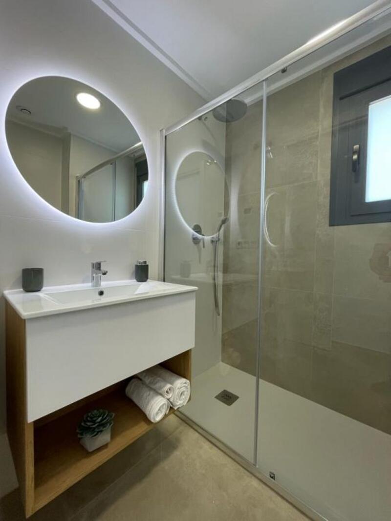 2 Schlafzimmer Appartement zu verkaufen