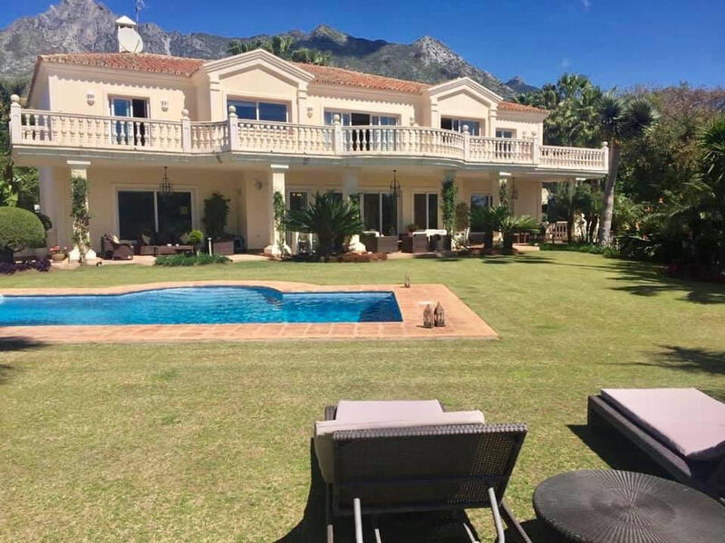 Villa for sale in Marbella, Córdoba