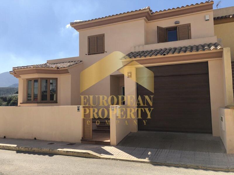 Villa for sale in Turre, Almería