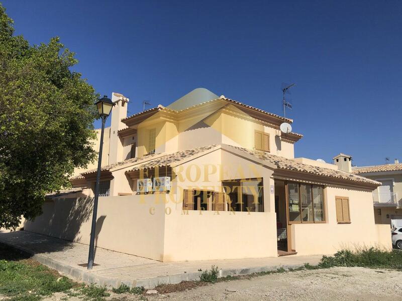 3 bedroom Villa for sale