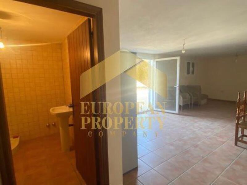 2 Cuarto Villa en venta