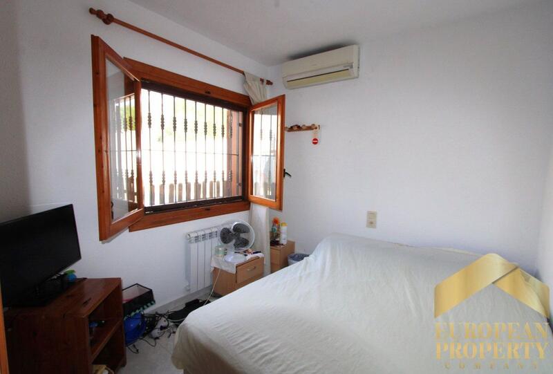 4 Cuarto Villa en venta