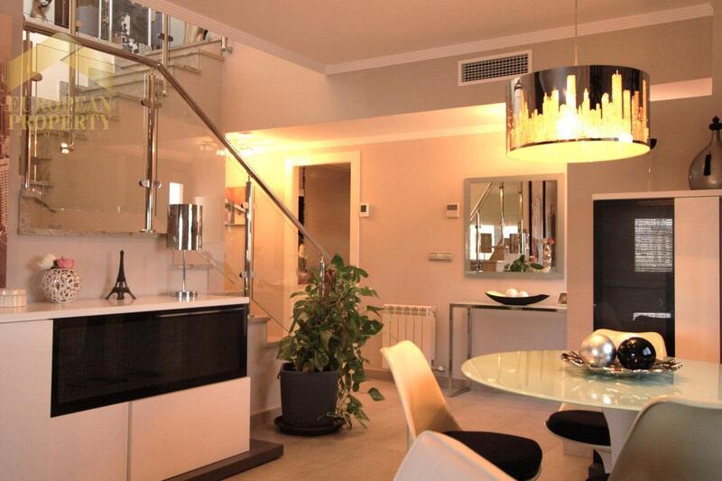 4 Cuarto Dúplex en venta