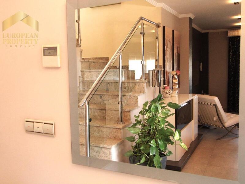 4 Cuarto Dúplex en venta