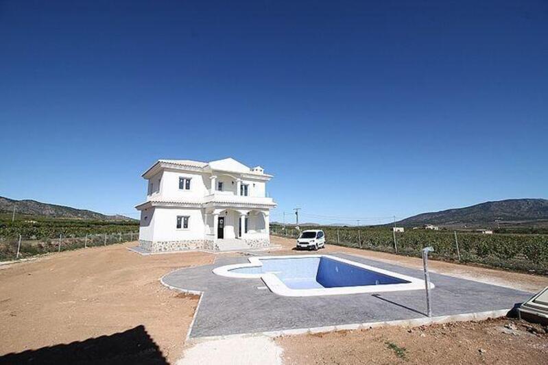 4 bedroom Villa for sale