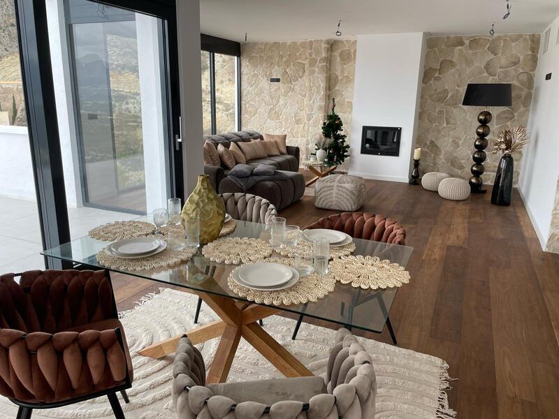 4 Schlafzimmer Villa zu verkaufen