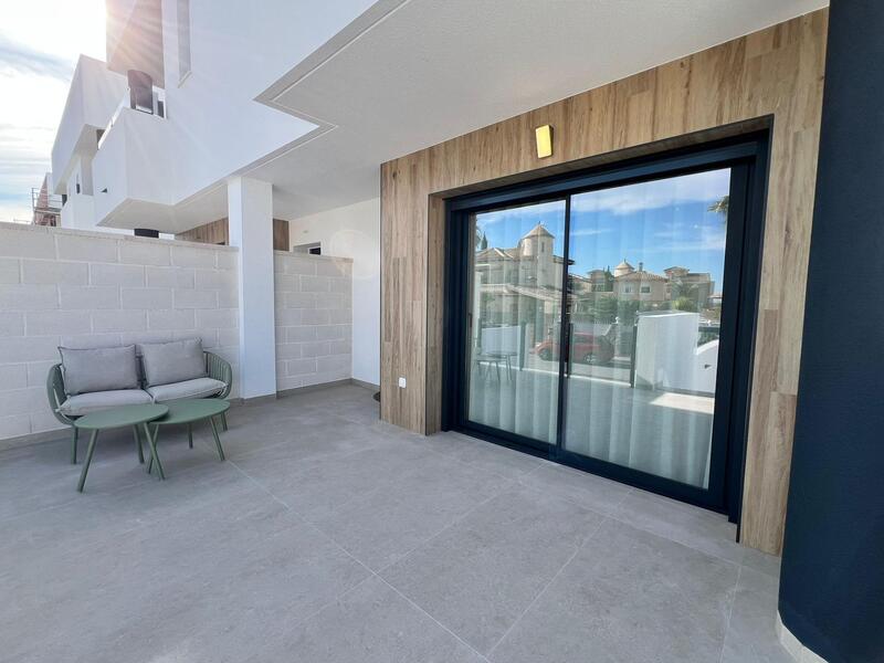 3 slaapkamer Villa Te koop 3 slaapkamer Villa Te koop