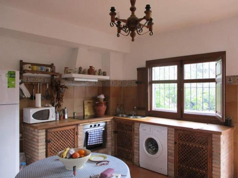 2 bedroom Country House for sale