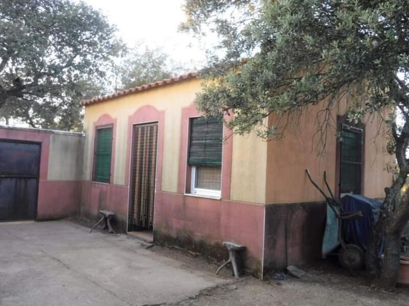 3 Schlafzimmer Landhaus zu verkaufen