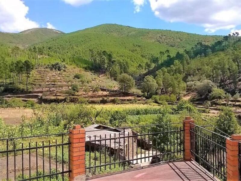 Maison de Ville à vendre dans Pinofranqueado, Cáceres