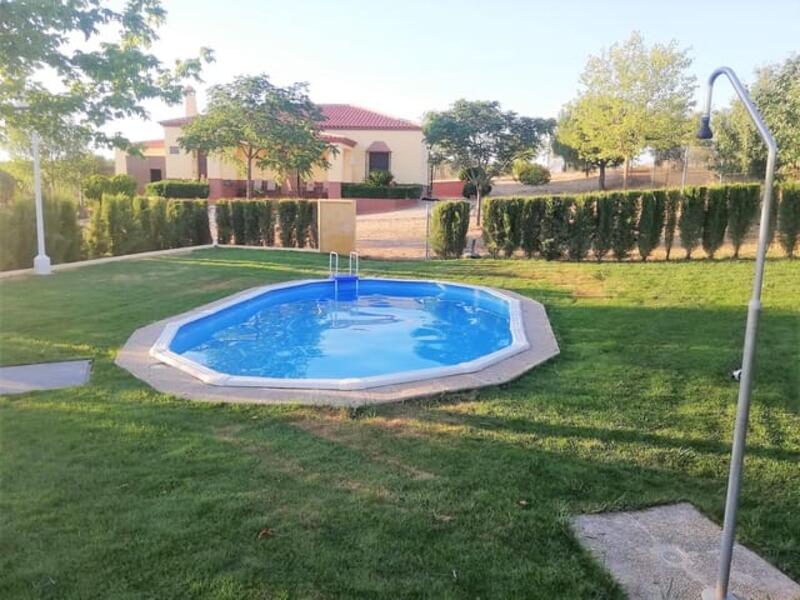 3 Cuarto Casa de Campo en venta