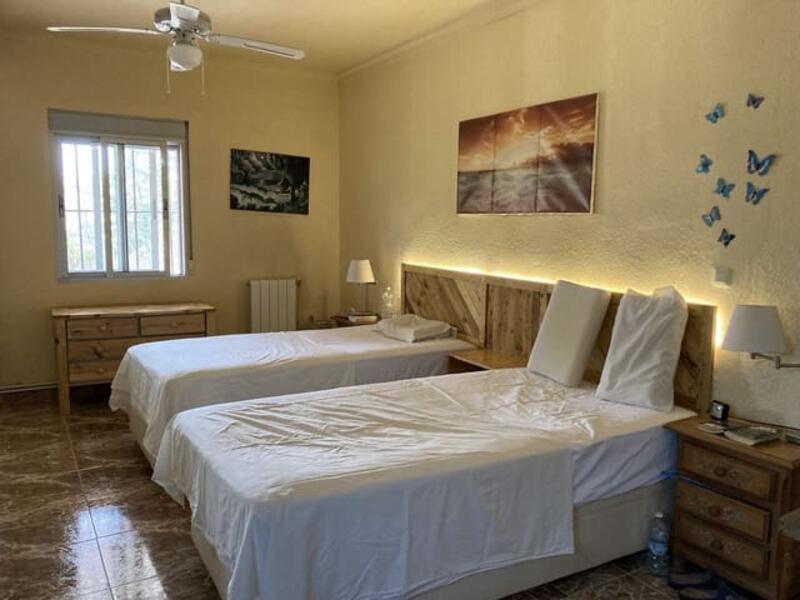 5 chambre Auberge à vendre