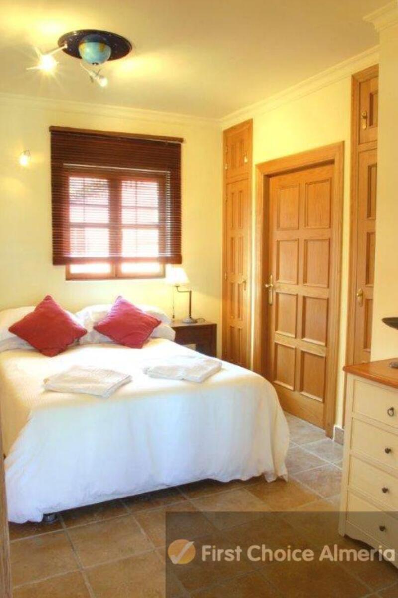 5 slaapkamer Villa Te koop