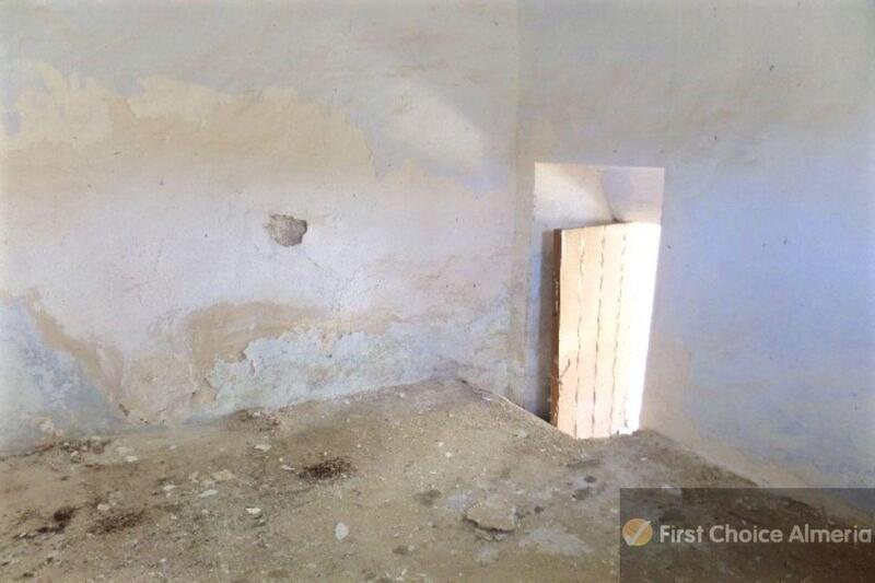8 Schlafzimmer Stadthaus zu verkaufen