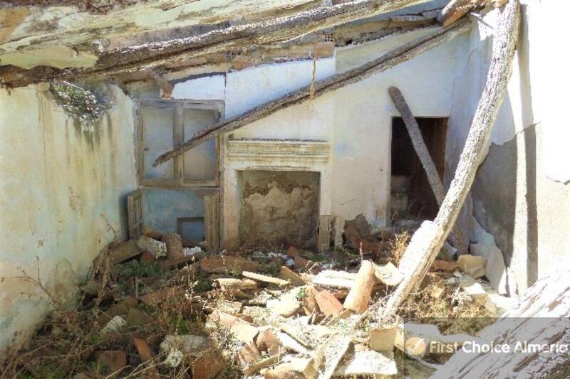 8 Schlafzimmer Stadthaus zu verkaufen