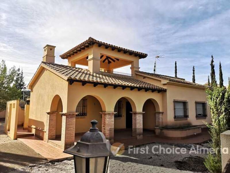 Villa til salg i Fuente Alamo, Murcia
