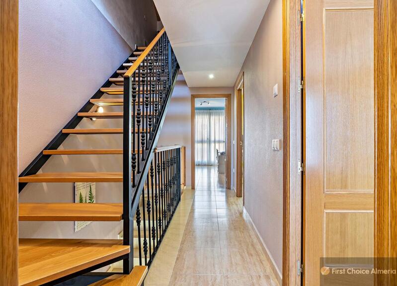 4 chambre Duplex à vendre