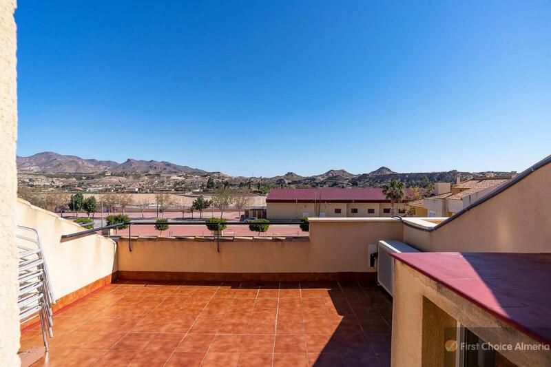 4 chambre Duplex à vendre